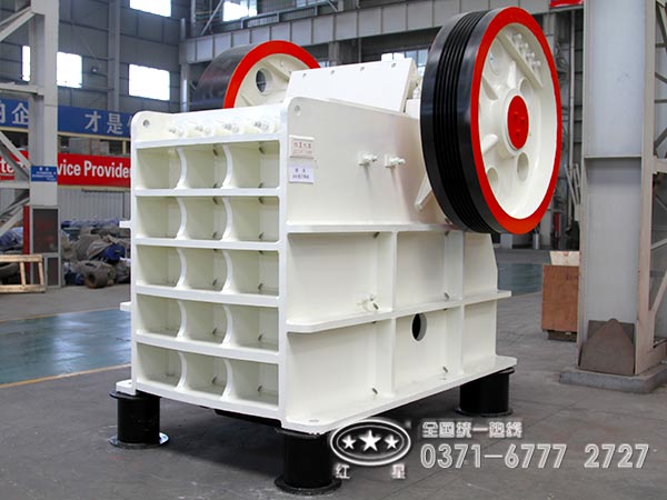 德版鄂式破石机 德版鄂式破石机