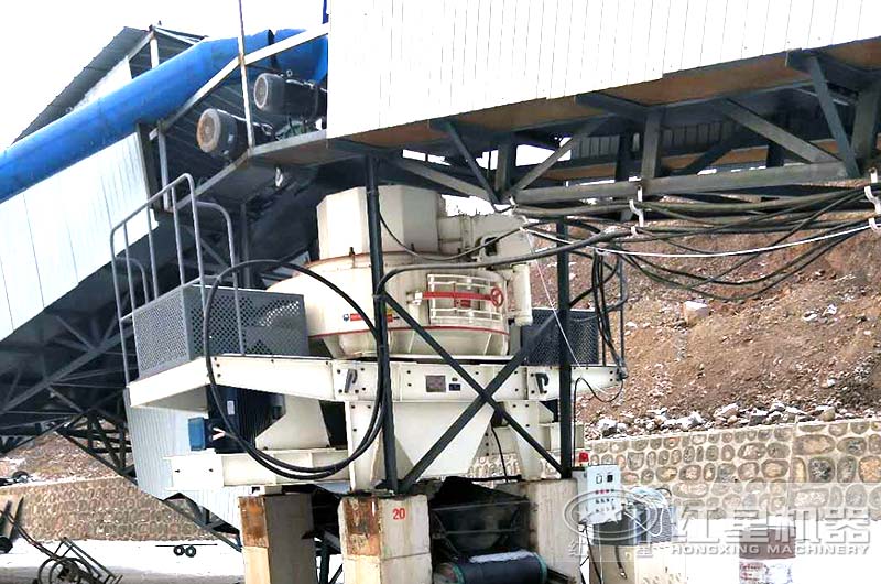 江苏客户河卵石制沙机工作现场图片 江苏客户河卵石制沙机工作现场图片