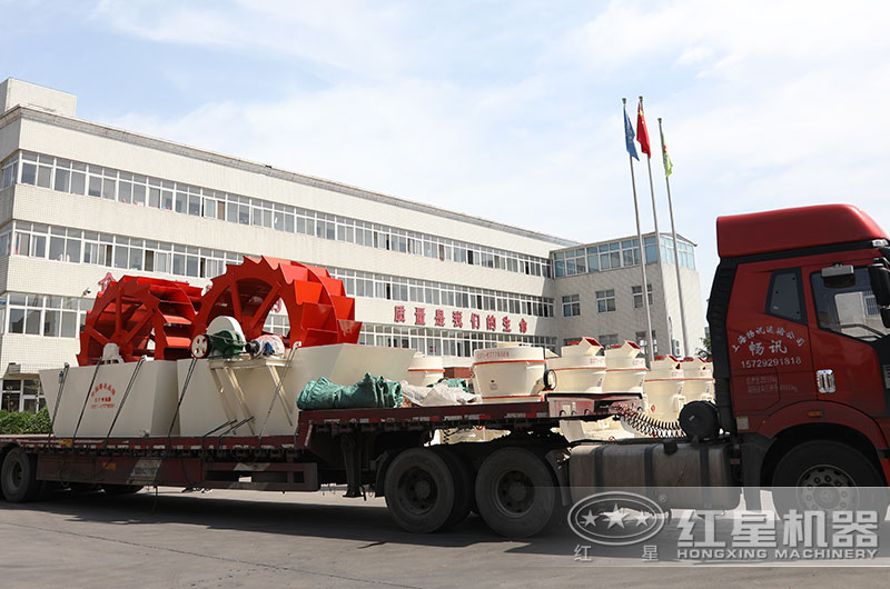 2台捞砂机发货 2台捞砂机发货