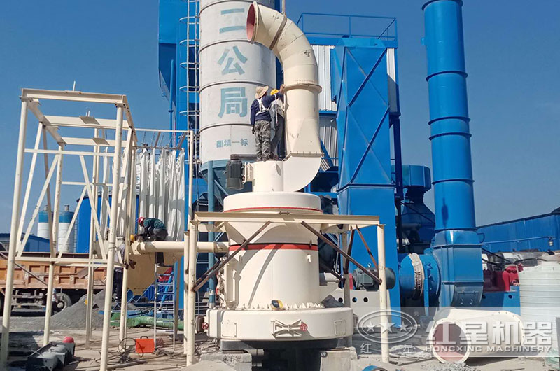 高岭土磨粉生产线客户现场图 高岭土磨粉生产线客户现场图