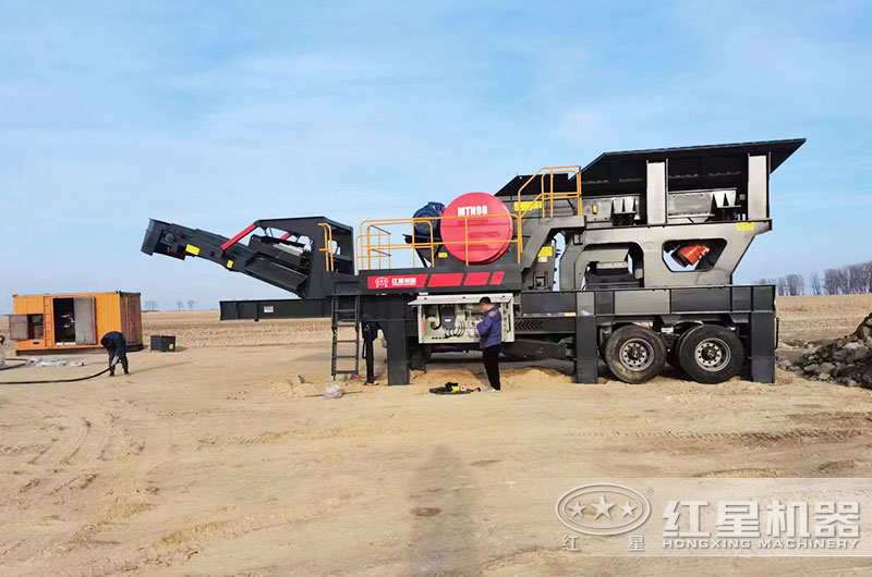 移动破碎机设备图片 移动破碎机设备图片