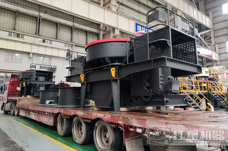 冲击式破碎机装车发货中 冲击式破碎机装车发货中