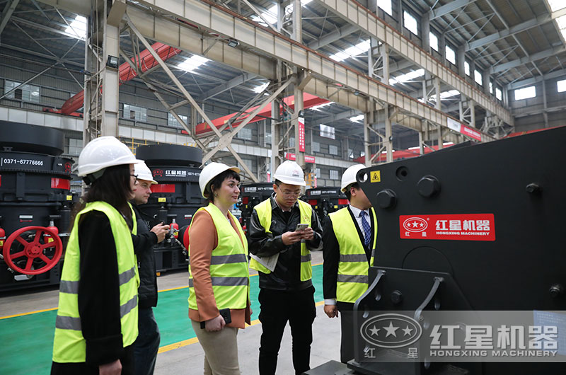 客户到厂实地考察设备 客户到厂实地考察设备