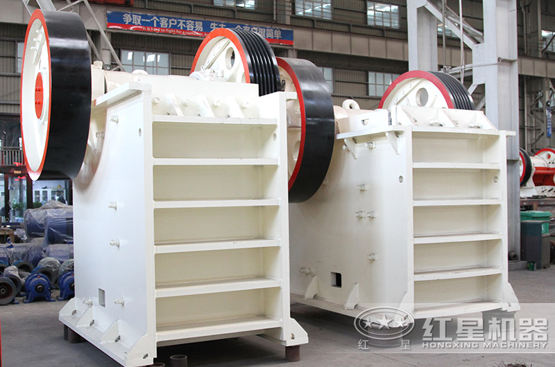 鄂式破碎机图片 鄂式破碎机图片