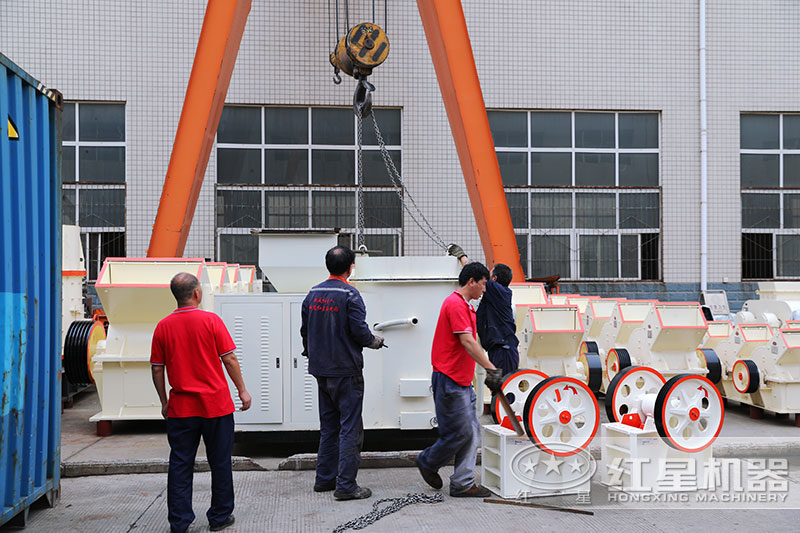 颚式破碎机发货 颚式破碎机发货