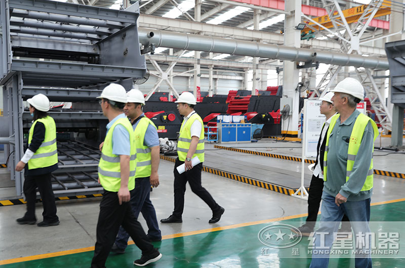 客户来厂考察设备 客户来厂考察设备