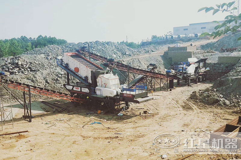 可移动破碎机工作现场图片 可移动破碎机工作现场图片