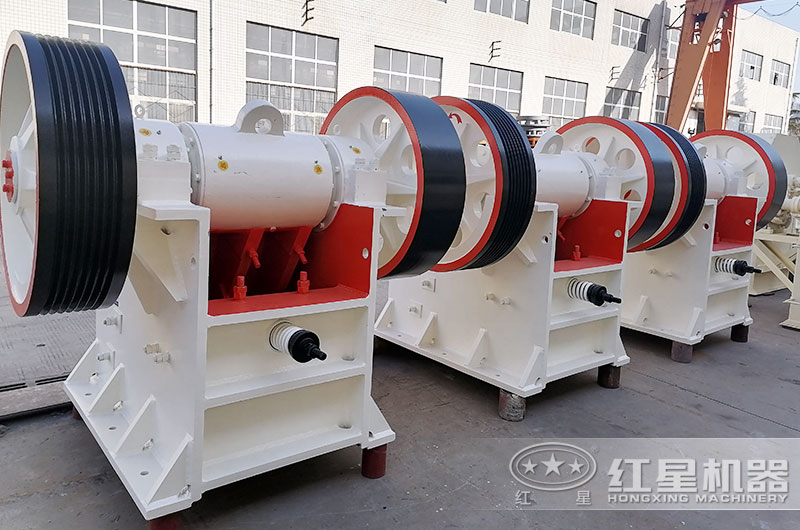 250x1000细颚破碎机图片 250x1000细颚破碎机图片