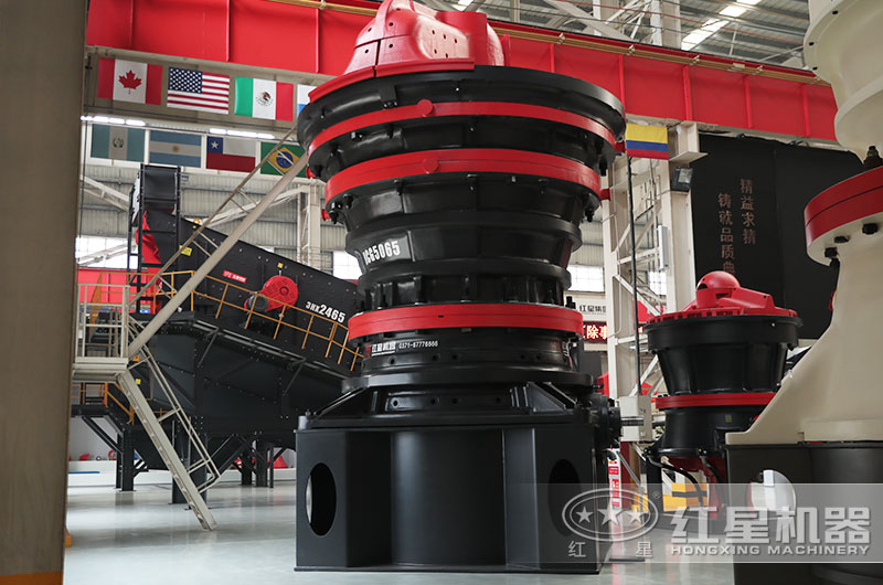 旋回破碎机实拍图 旋回破碎机实拍图