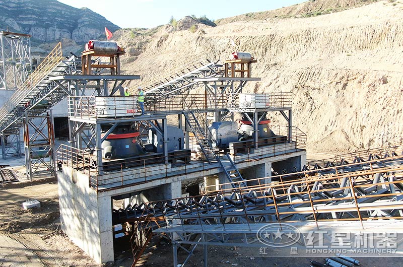 矿石破碎生产线现场图片 矿石破碎生产线现场图片